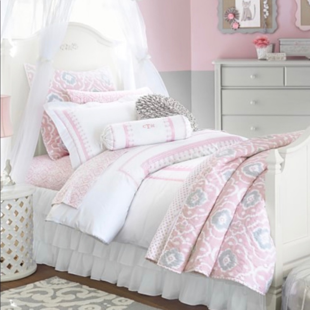 Pottery barn kids twin quilt and quilted eurosham